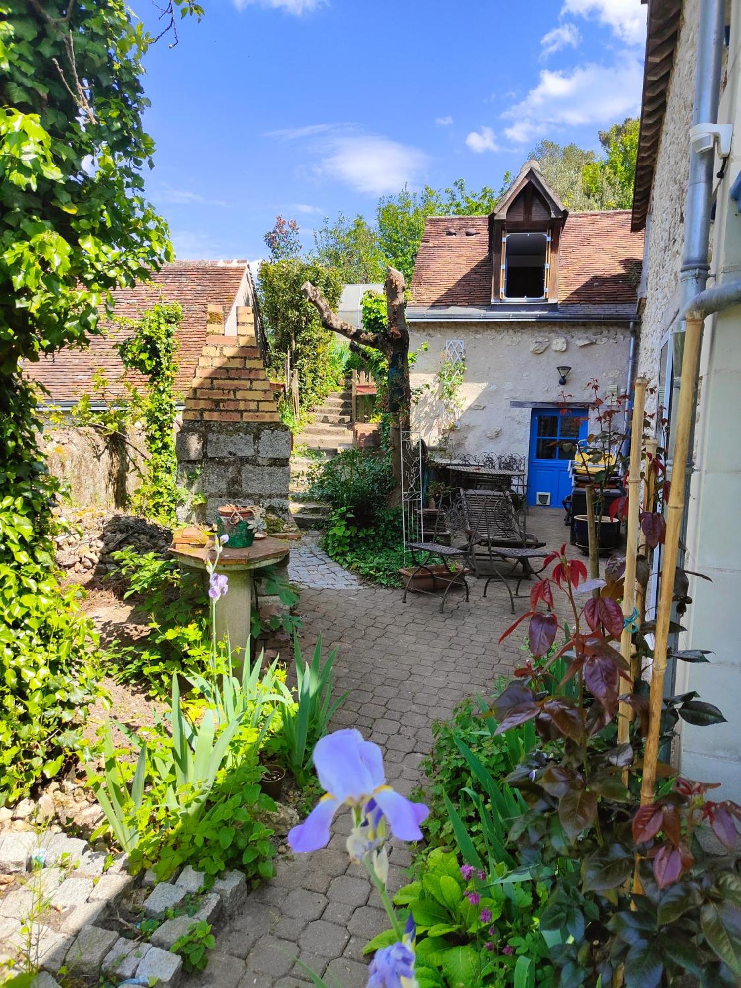 La Maison Bleue De Husseau Ancienne Ferme Semi-Troglodytique 18E Siecle Villa มงต์ลุยส์-ซูร์-ลัวร์ ภายนอก รูปภาพ